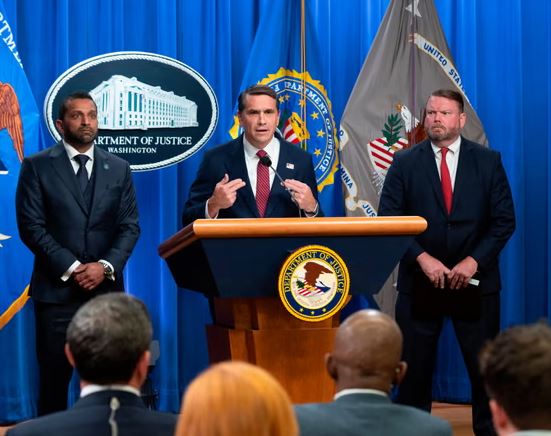 Ketegangan Politik Memanas, Kasus Hukum hingga Isu Keamanan Bayangi Pemerintahan Trump