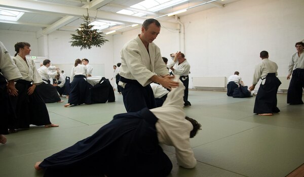 Kajamibiraki dan Turnamen Anak Muda: Aikido Tunjukkan Semangat & Pertumbuhan