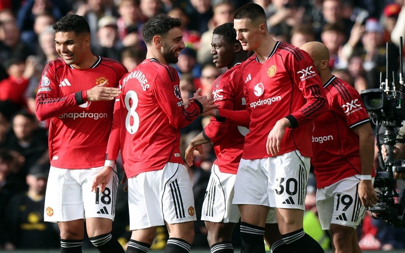 Carrick Tegaskan Kesiapan Manchester United Hadapi Leeds dalam Laga Krusial
