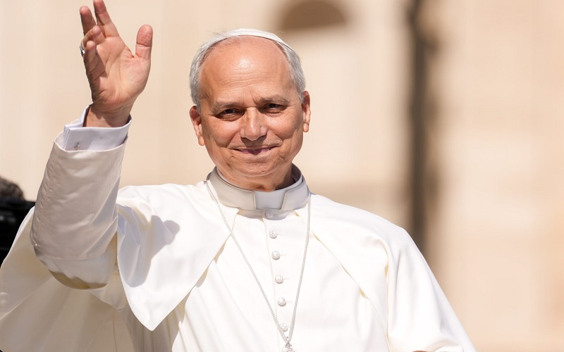 Iran Kecam Pernyataan Trump terhadap Paus, Tegaskan Hormat pada Simbol Keagamaan