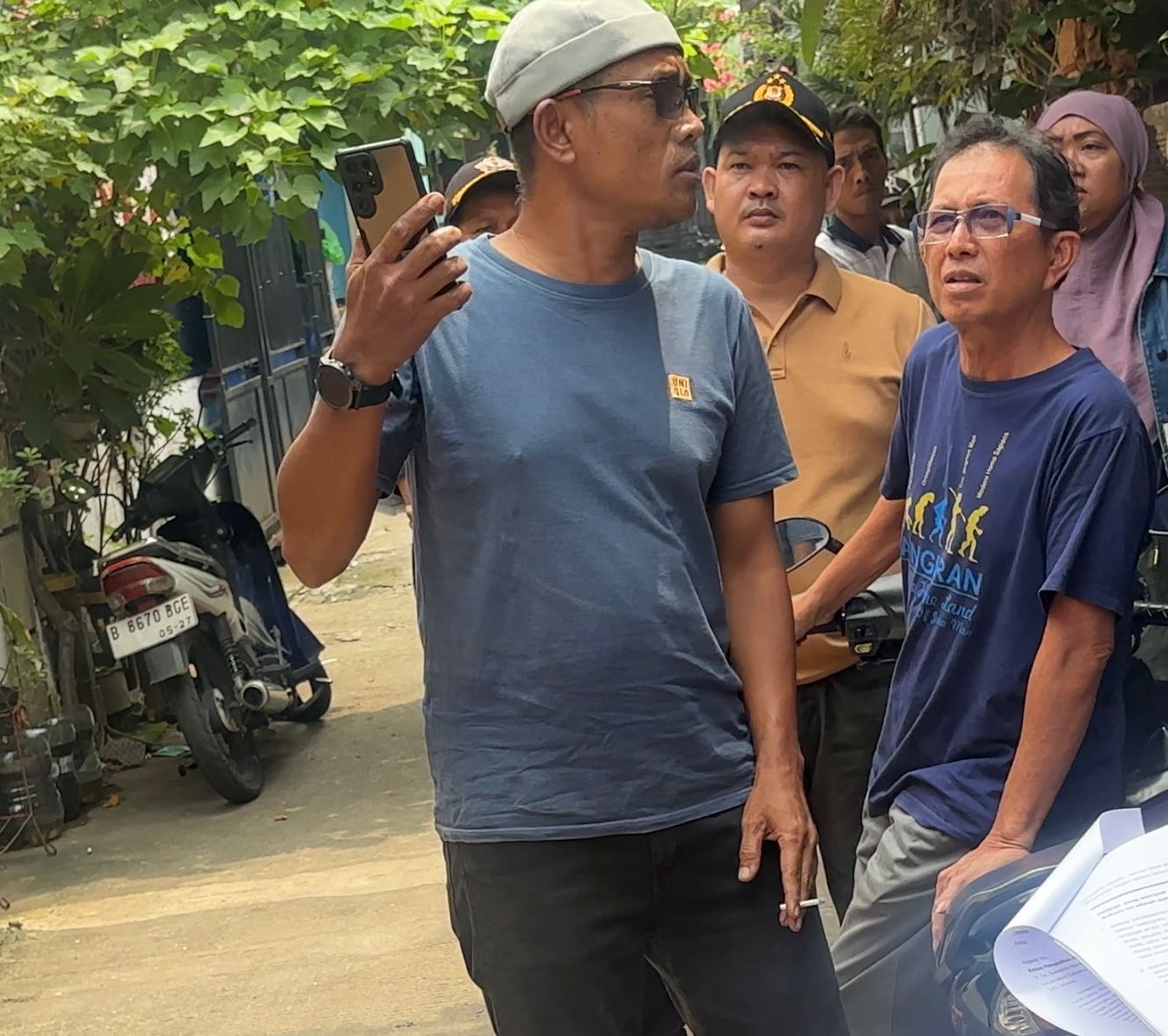 BIADAB, AROGANSI DI JAKTIM: RT & RW 'Rasa' Hakim, Sahkan Pengusiran Ilegal Demi Bela Oknum TNI! Bukti kuitansi (tidak sah) & Pemalsuan Tanda Tangan Dikangkangi!