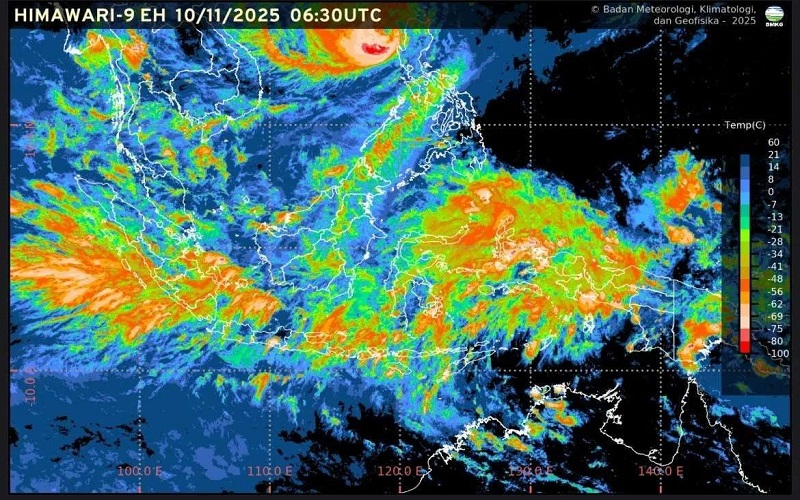 WASPADA 7 HARI KE DEPAN! BMKG Tembakkan Peringatan Cuaca 'Merah', Indonesia Terkepung Badai Hidrometeorologi