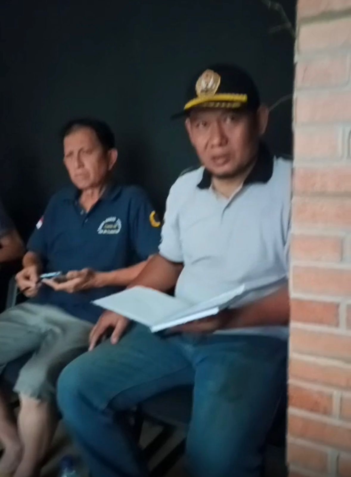 BIADAB, AROGANSI DI JAKTIM: RT & RW 'Rasa' Hakim, Sahkan Pengusiran Ilegal Demi Bela Oknum TNI! Bukti kuitansi (tidak sah) & Pemalsuan Tanda Tangan Dikangkangi!