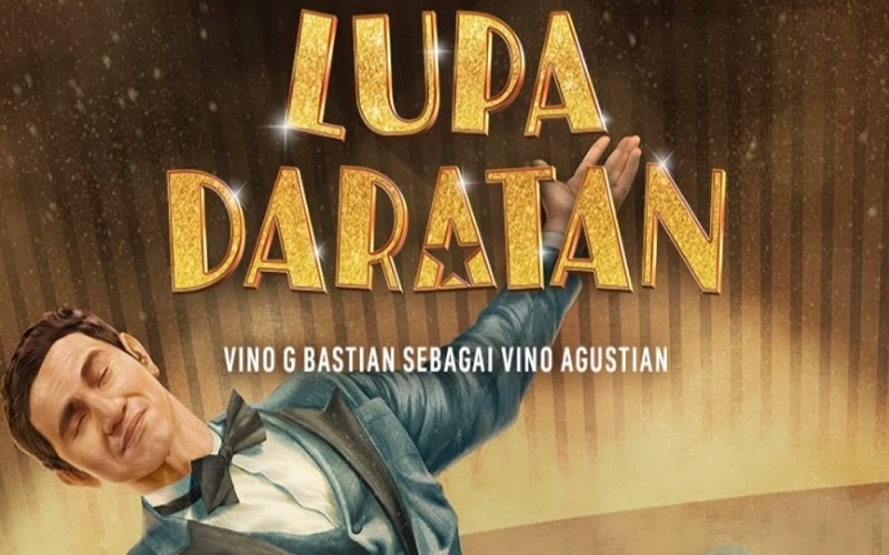 Lupa Daratan: Vino G. Bastian Tantang Diri Lewat Peran Aktor yang Lupa Cara Akting