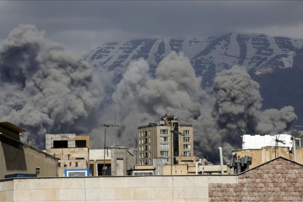 Konflik AS–Israel dan Iran Menguji Konsistensi Diplomasi Indonesia