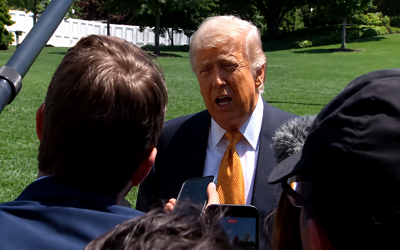 Trump Tegaskan Tak Butuh Bantuan Xi Jinping untuk Hadapi Konflik Iran