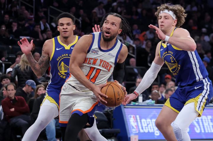 Knicks Bangkit Dramatis, Taklukkan Warriors Setelah Tertinggal Jauh
